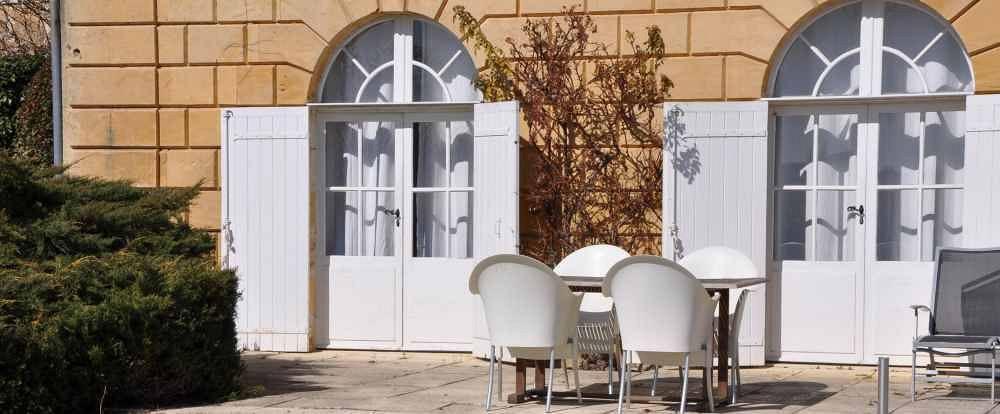 Hotel Château Les Merles Et Ses 4*